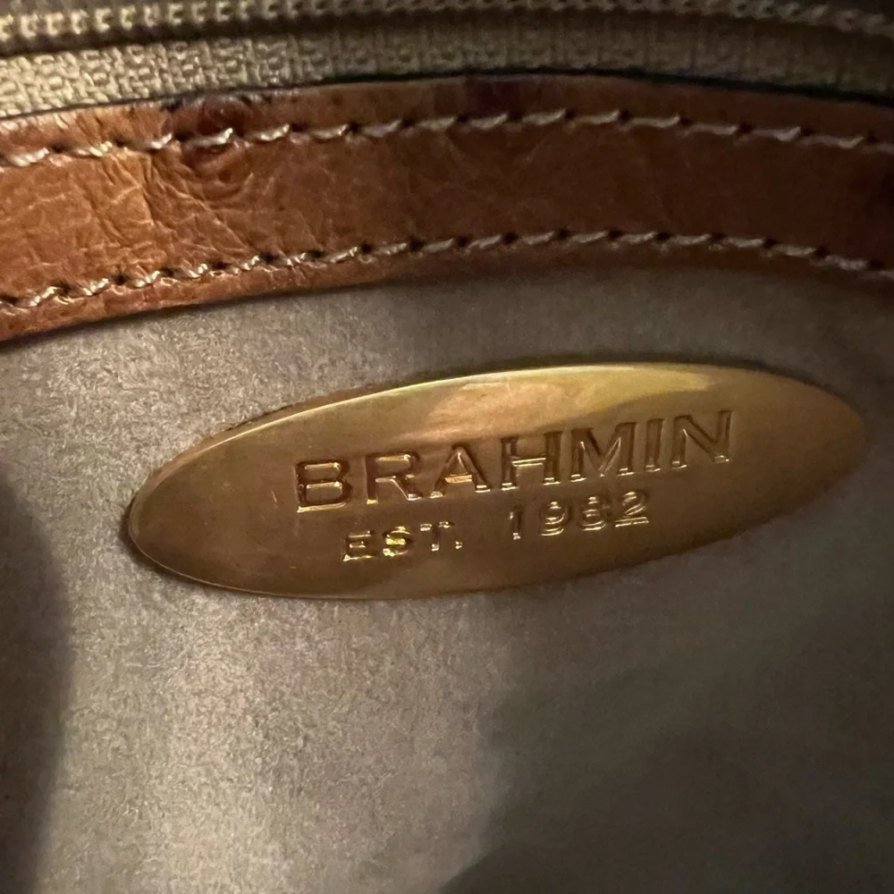 Brahmin 2toned Ostrich embossed leather shoulder bag - Price Dropped!!! - Picture 5 of 10